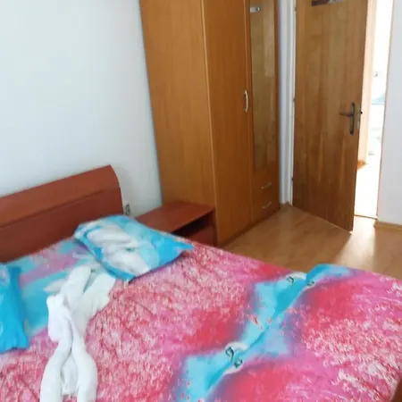 Turna Sabrina Apartment